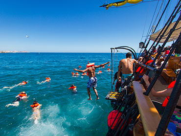 Walk the plank and go snorkeling at Chileno Bay in our Tour